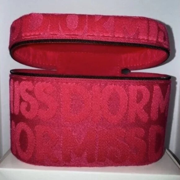 ✨ Miss Dior Essence Pink Vanity Pouch + Dior Perfume Sample ✨ - Picture 4 of 8